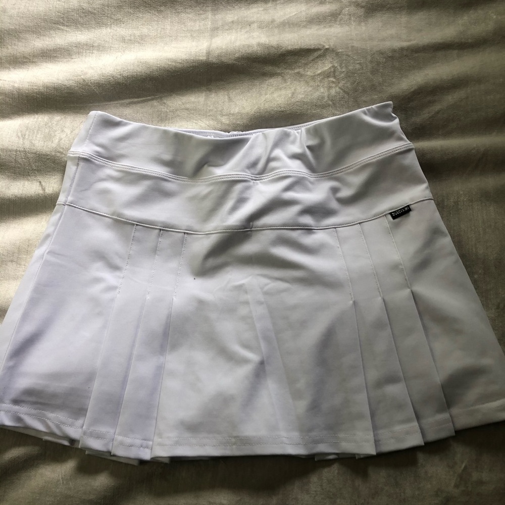 White athletic tennis skirt